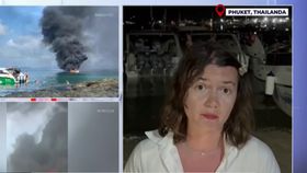 VIDEO A explodat barca plină cu turiști. Șase persoane au fost grav rănite